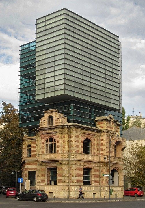 combination of traditional and modern architecture