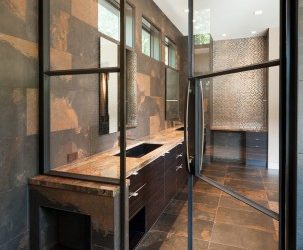 What You Should Know About Custom Shower Doors