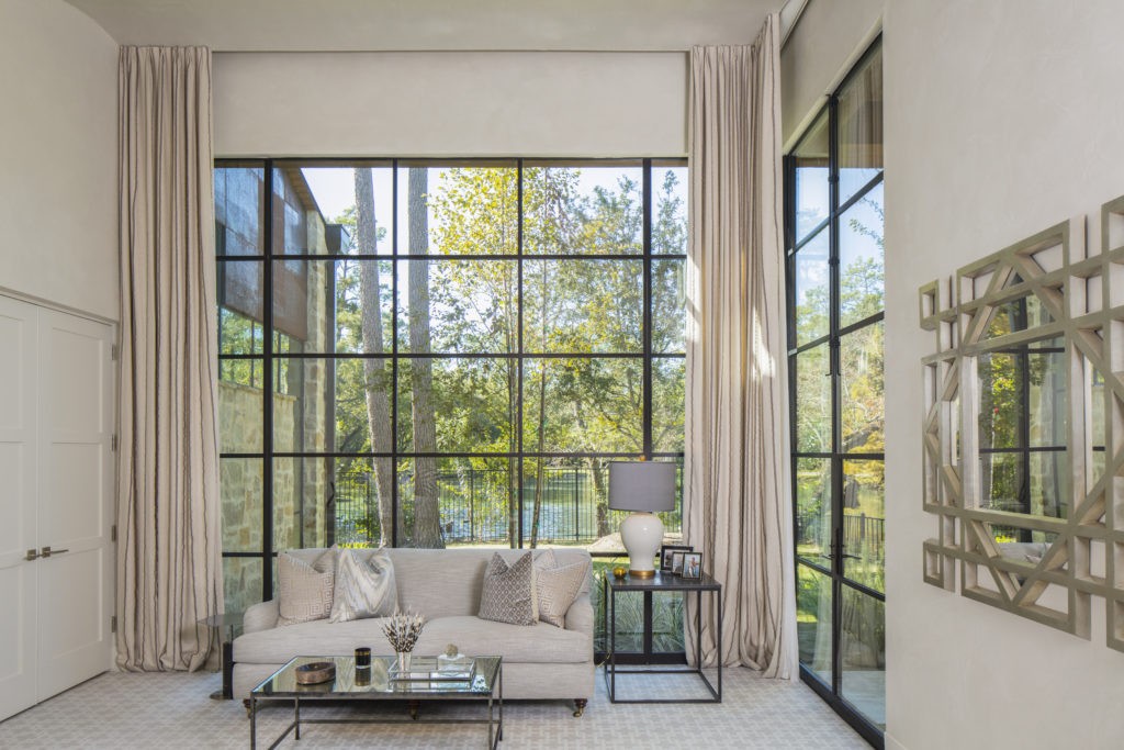 Thompson Custom Homes – Designs by Robert Dame – Houston TX