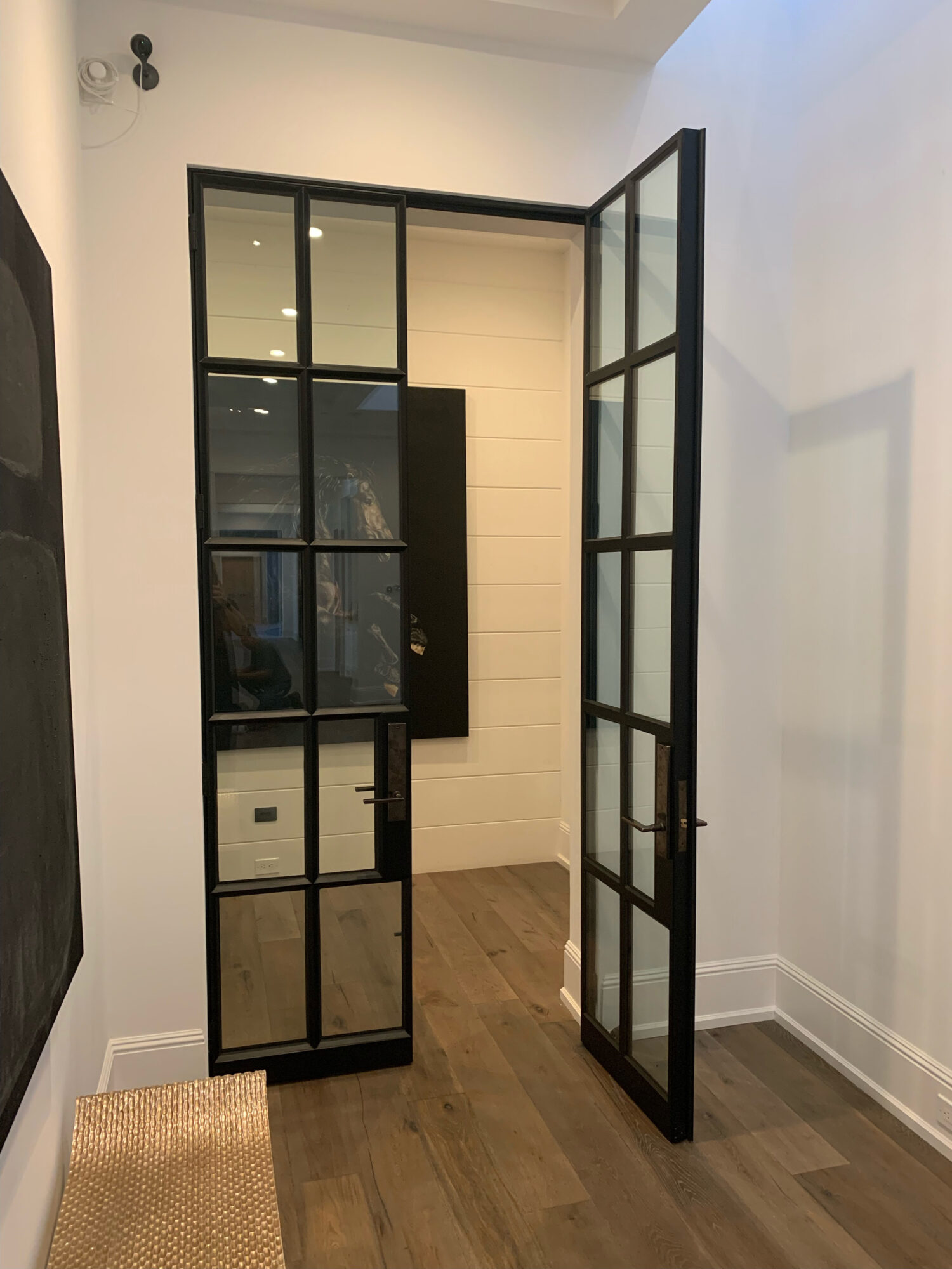 Mixing Farmhouse Décor With Contemporary Design Portella